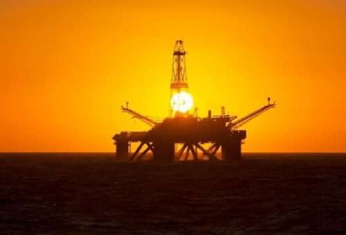 Harga Minyak Meledak ke US$86 Usai Trump Sasar Fasilitas Energi Iran