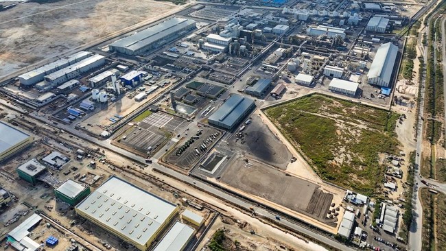 Efek Domino Smelter Freeport: Ekonomi dan Rantai Pasok Berkelanjutan