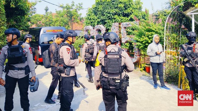 Motif Wali Murid Teror Bom SD di Jaksel: Tersinggung soal Seragam