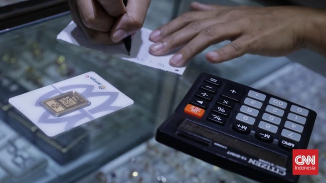 Harga Emas Antam Ambles Rp27 Ribu ke Level Rp2,606 Juta Hari Ini