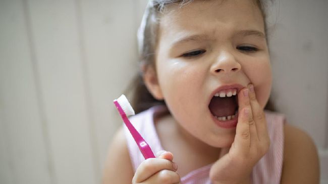 Studi: Gigi Berlubang di Masa Kecil Tingkatkan Risiko Penyakit Jantung
