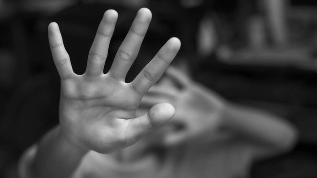 Ibu Tiri Aniaya Anak Perempuan di Bekasi, Dalih Disiplinkan Korban
