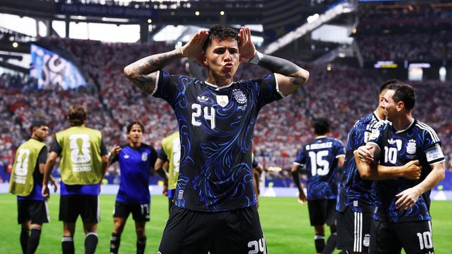 Enzo dan Lautaro Cetak Gol, Argentina Berbalik Unggul di Injury Time