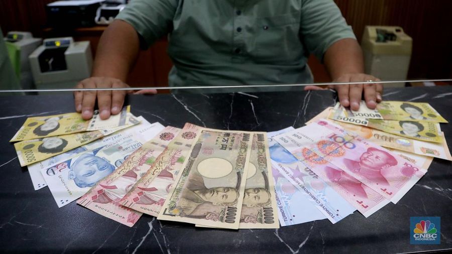 Mata Uang Asia Tak Kompak: Won Melemah, Rupiah-Ringgit Menguat