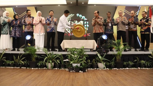 Wamendagri Dorong DPRD Optimalkan Fungsi Pengawasan Pelaksanaan APBD