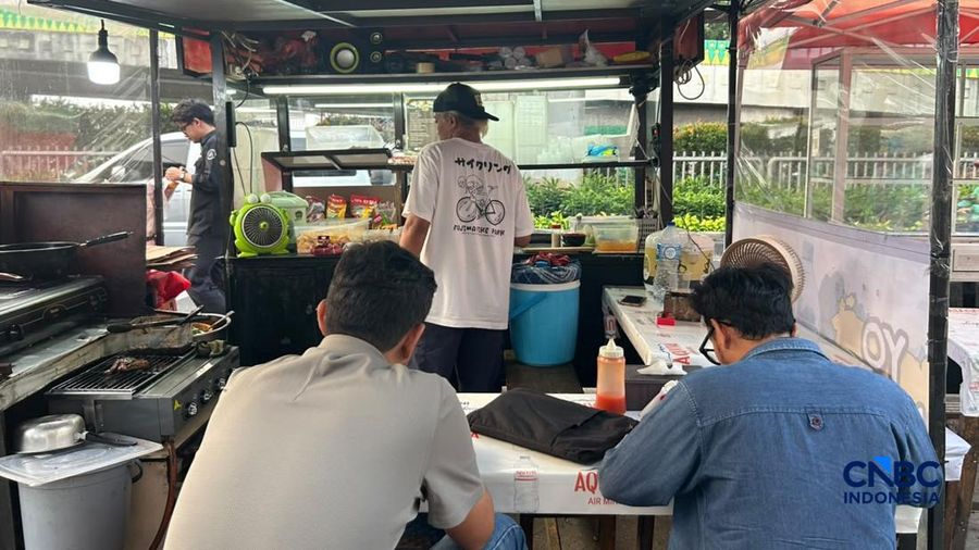 Penjual Warung Makan Bongkar Fenomena Tak Terduga Pegawai Kantoran DKI