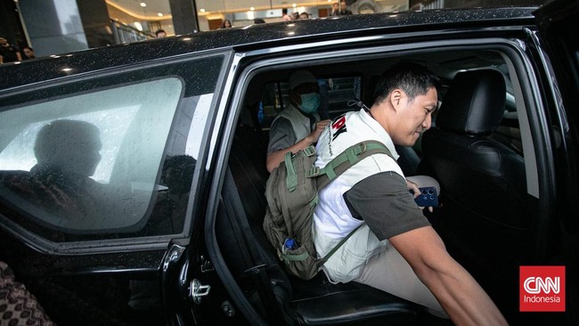 KPK Geledah Rumah Kepala Dinas PU Sukoharjo