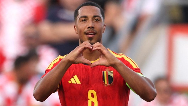 Manchester United Resmi Kontrak Youri Tielemans