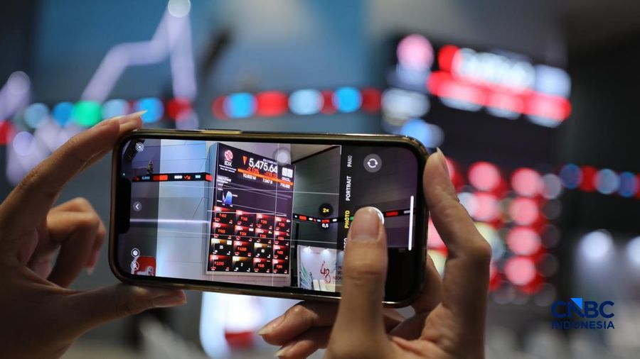 Breaking News! IHSG Ditutup Naik 1,1%, Tembus Level 6.100