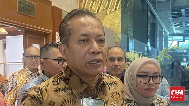 Menkop Respons soal Kopdes Merah Putih Melawai Cuma Untung Rp78 Ribu