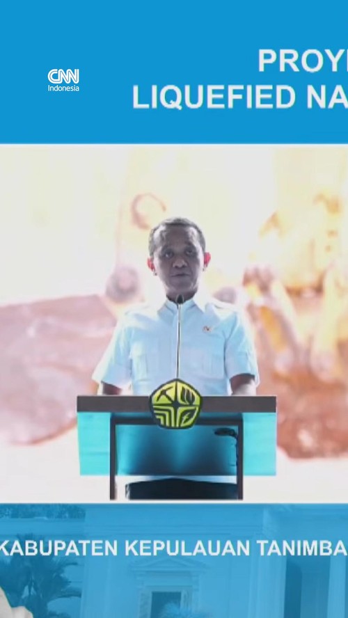 Momen Bahlil Kelakar soal Kacamata Nusron di Hadapan Prabowo