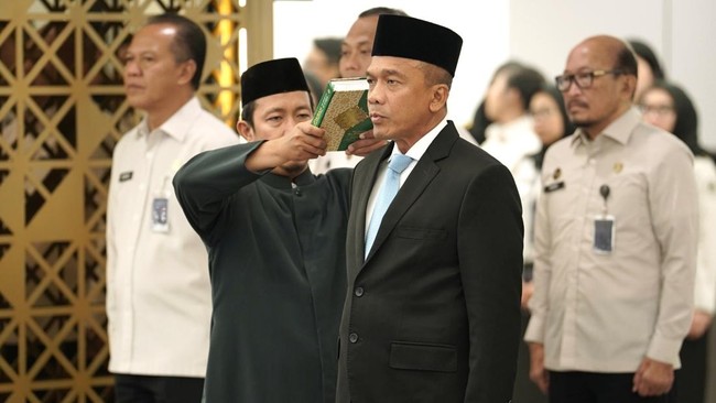 Komjen Rudi Setiawan Eks Kapolda Jabar Dilantik Jadi Irjen Kemenimipas
