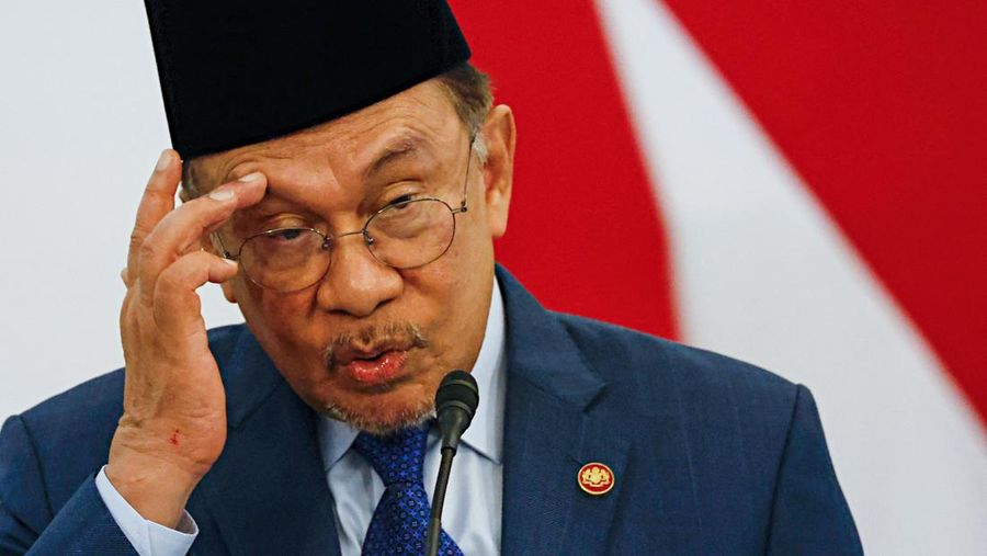Anwar Ibrahim Ungkap Korban Gibran, Rp 880 Miliar Hilang