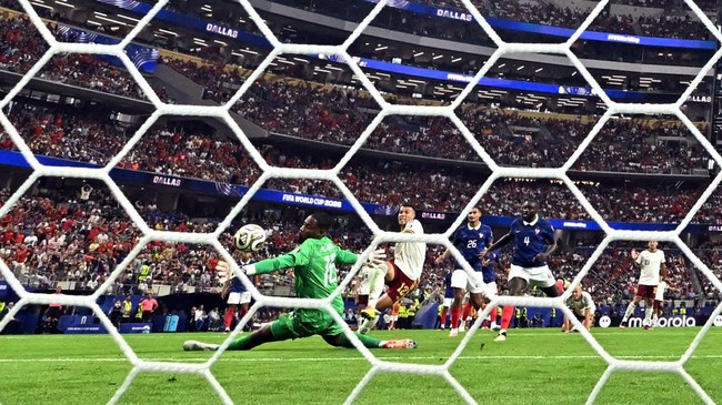 Menit ke-58: Porro Cetak Gol, Spanyol Perbesar Keunggulan atas Prancis