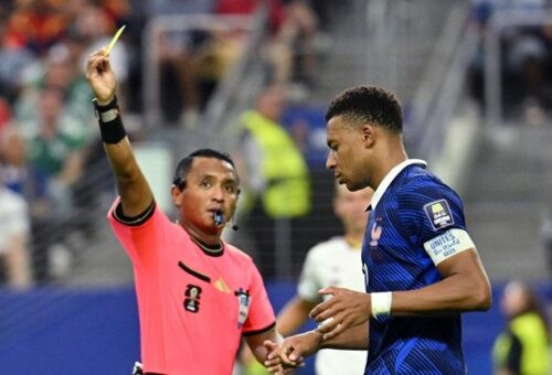 Momen Mbappe Frustrasi Serang Unai Simon di Prancis vs Spanyol