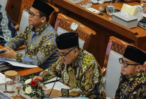 DPR Setujui Usulan Uang Muka Rp4 Triliun untuk Haji 2027