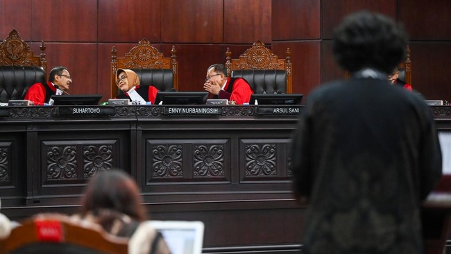 MK: IUP ke Perguruan Mencolok hingga Ormas Tak Boleh Tunjuk Langsung