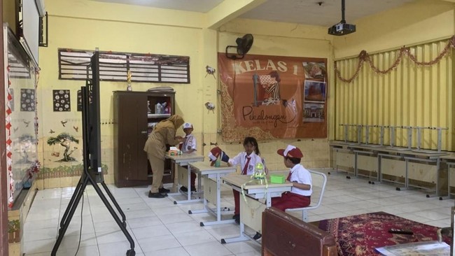 Minim Murid SD Negeri di Kota Semarang, Apa Sebabnya?