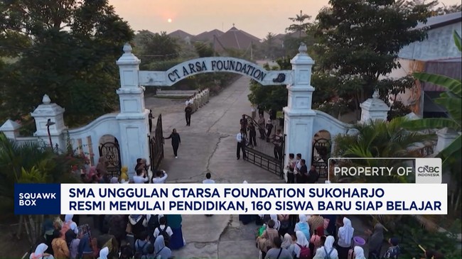 Video: SMA CT Arsa Foundation Sukoharjo Resmi Mulai Pendidikan
