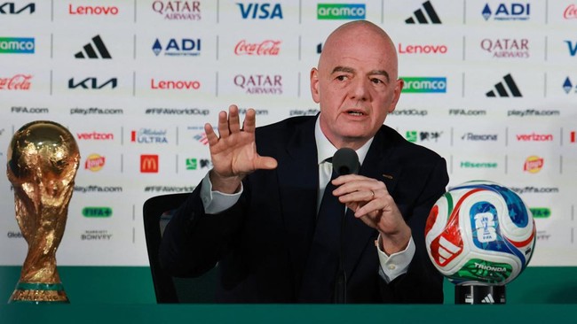 Presiden FIFA Digugat Imbas Telepon Trump soal Balogun