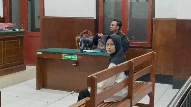 Nur Terapis Spa Gasak ATM Pelanggan Rp1,2 M Divonis 2,5 Tahun Penjara