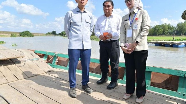Kunker ke Lampung, Gibran Ngaku Kerap Dikeluhkan soal Jalan Rusak